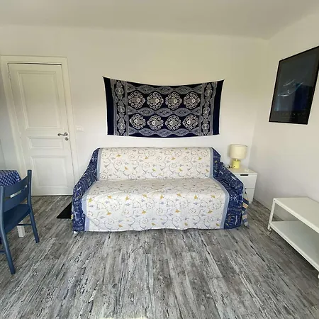 Sm600-002 Maxime 30m De La Avec Parking Privé *