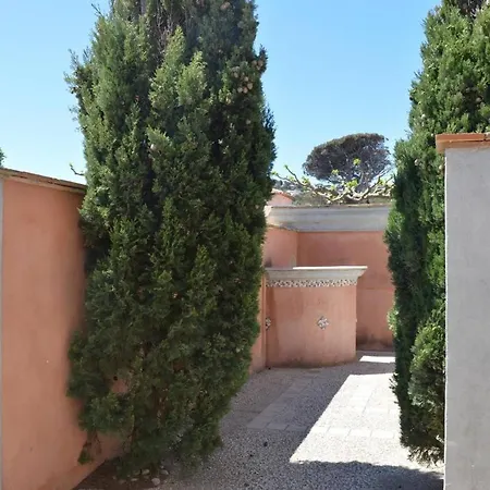 La Largade Maxime 30m De La Avec Parking Prive *