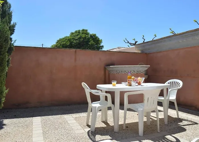 Sm600-002 Maxime 30m De La Avec Parking Prive Sainte-Maxime