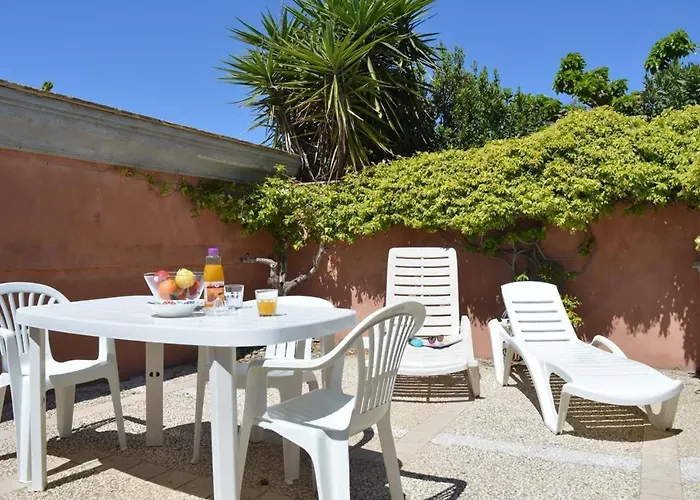 La Largade Maxime 30m De La Avec Parking Prive *